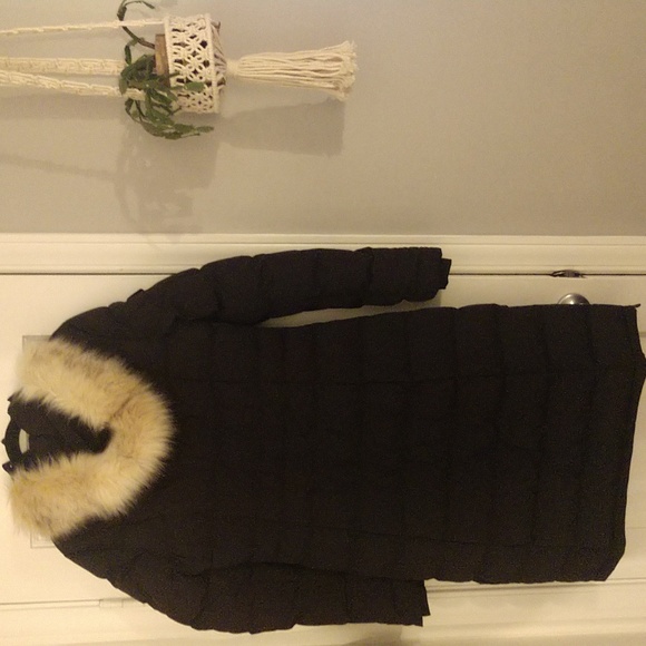 Pajar Canada Ventura long puffer with removable faux fur trim size Large - Picture 8 of 16